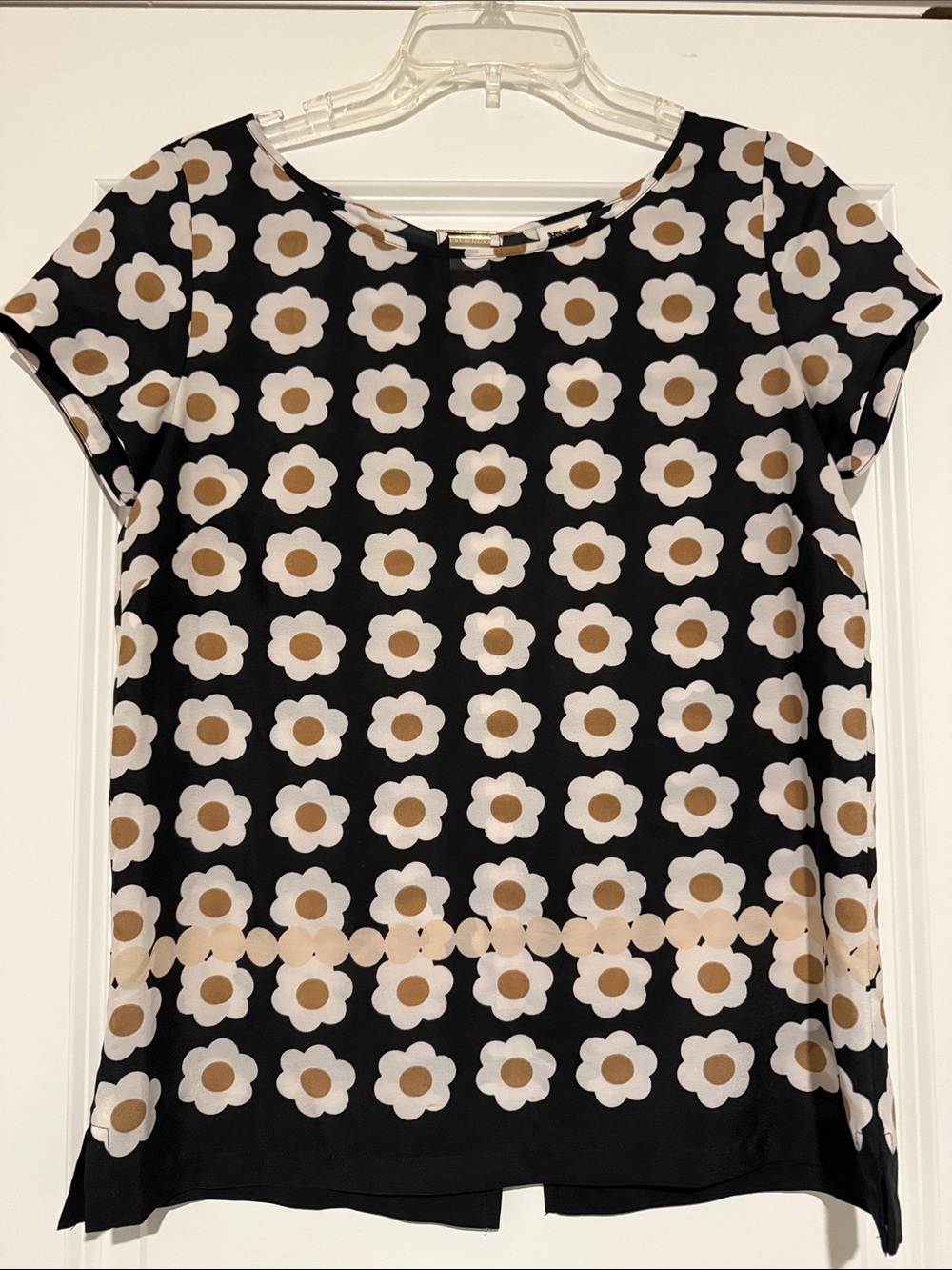 Anne Klein Black Short-Sleeve Top with White and Beige Floral Print